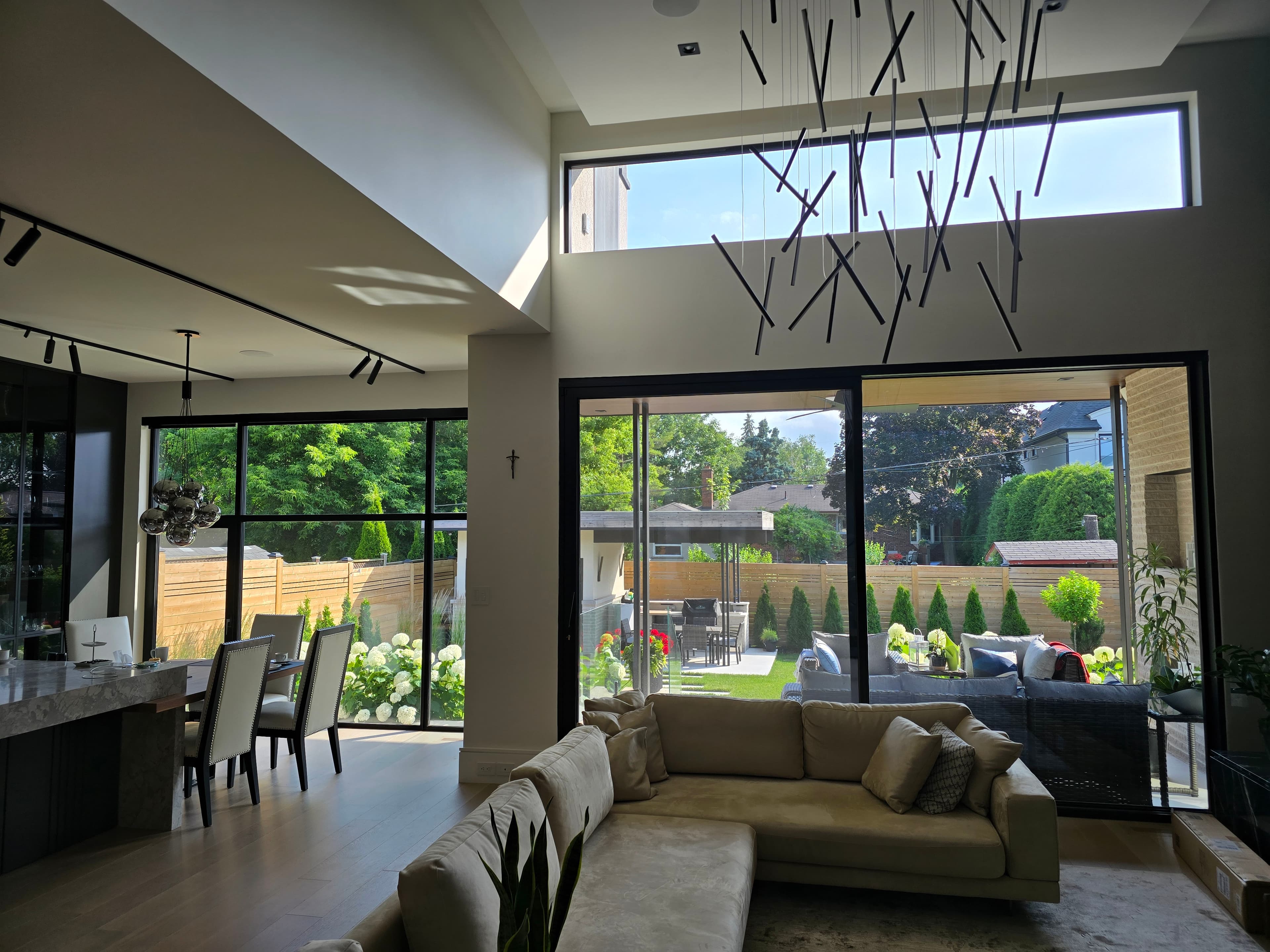 Spotless windows by Stingray Cleaning